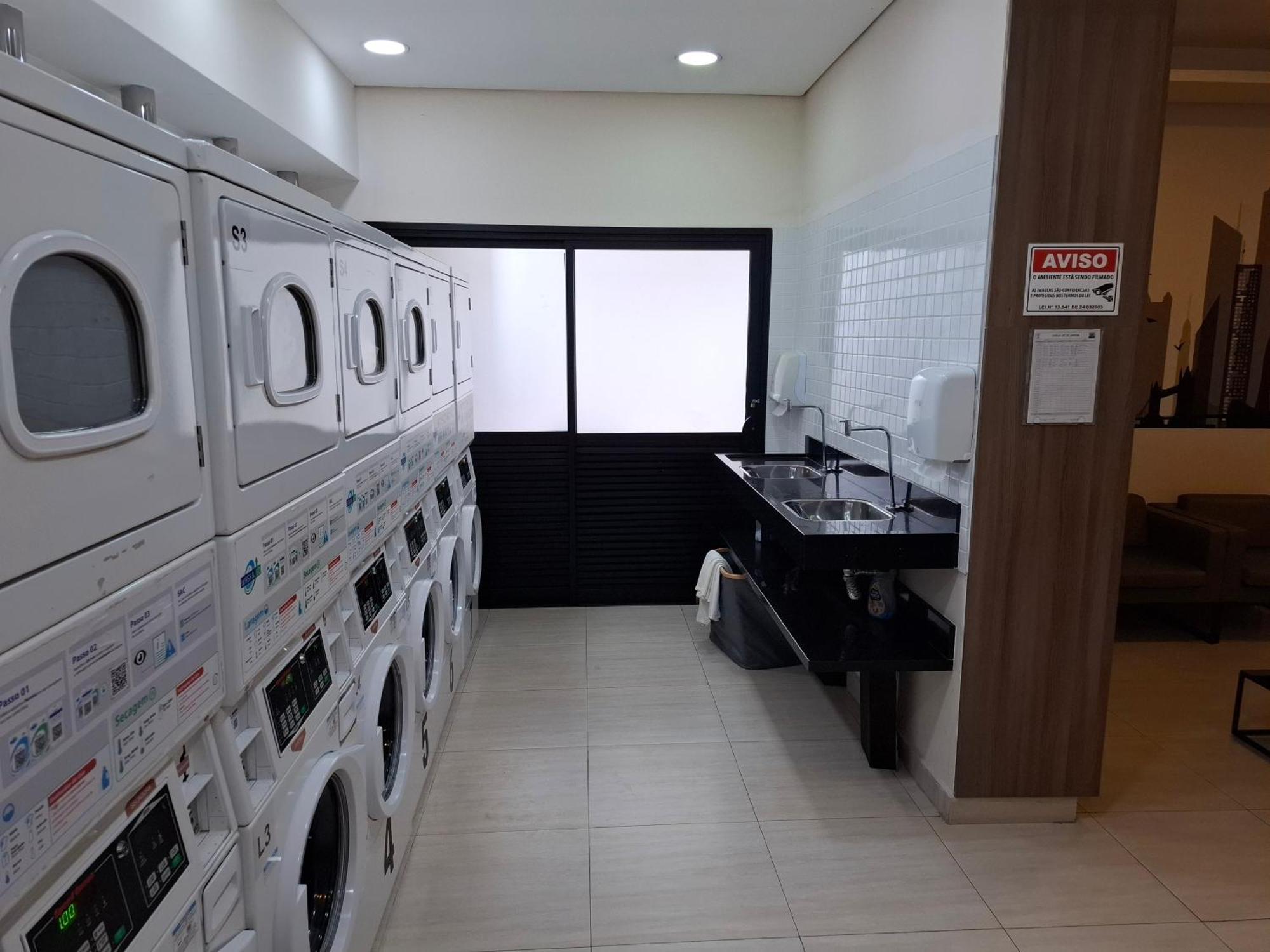 Conjunto Estudio E Duplex Selenita By Alpha-Stayservice バルエリ エクステリア 写真